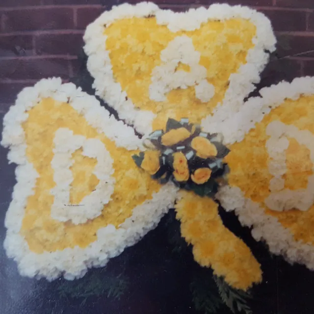 Shamrock With 3 letters £105